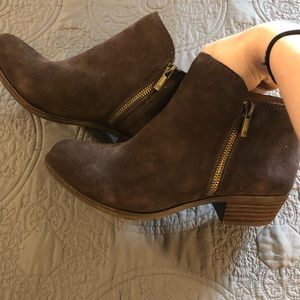 Dark brown lucky brand boots!!!